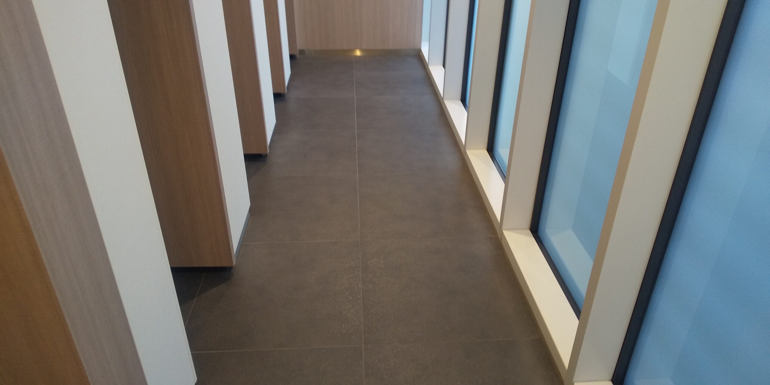 トイレの石床洗浄